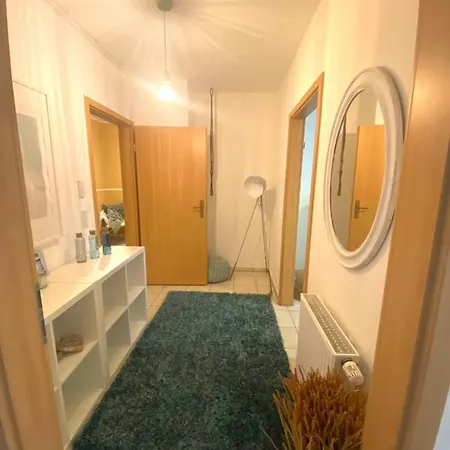 Schone Mit Garten Nahe Dusseldorf Daire *