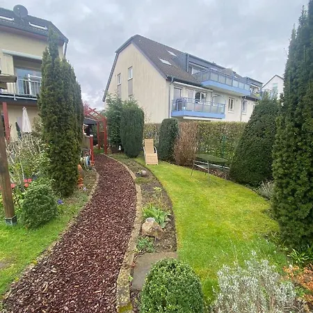 Schone Mit Garten Nahe Dusseldorf