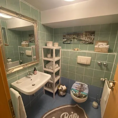 Daire Schone Mit Garten Nahe Dusseldorf *